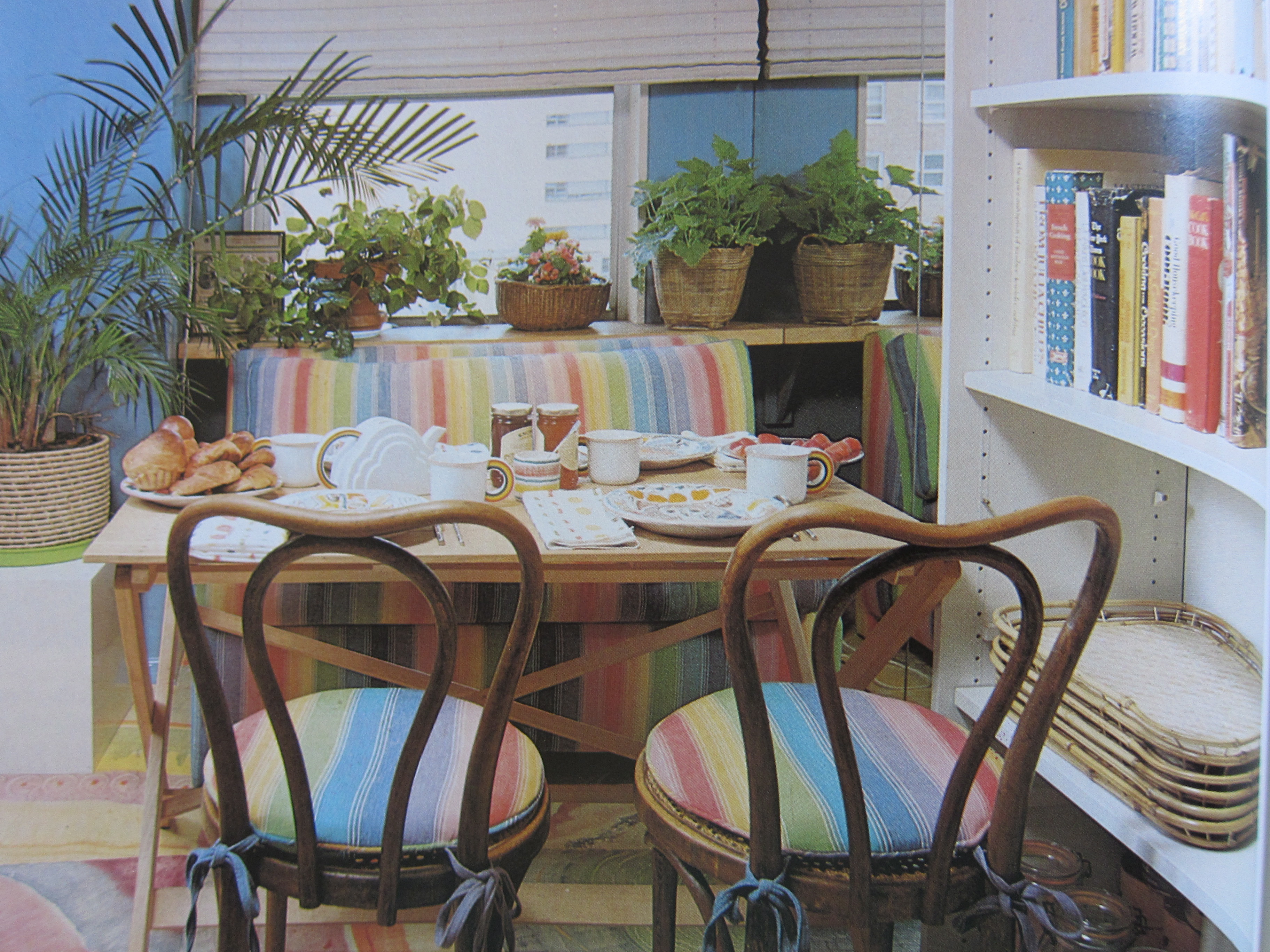 1980s Breakfast Room