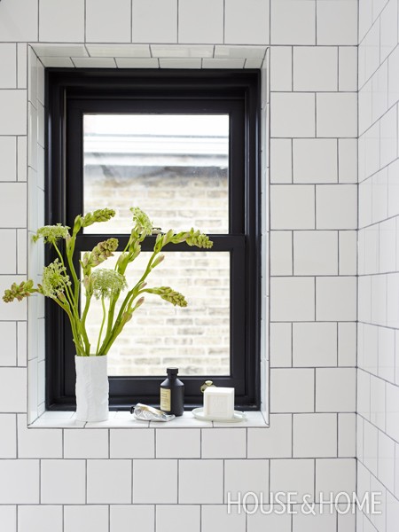 Black and White Window Sill - via House & Home