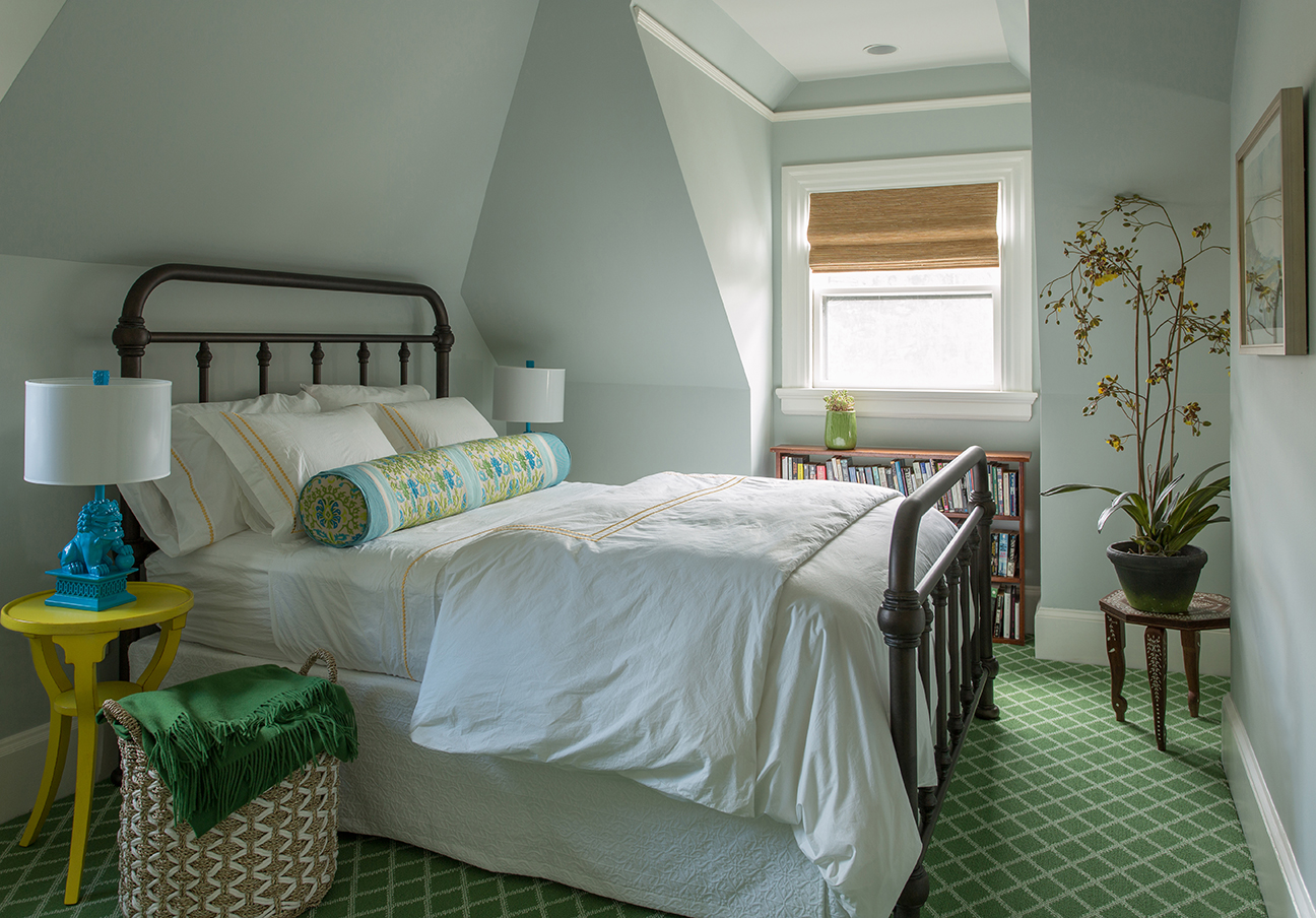 Room Reveal: My Colorful, Light + Airy Guest Suite | Interiors for Families | Kelly Rogers Interiors