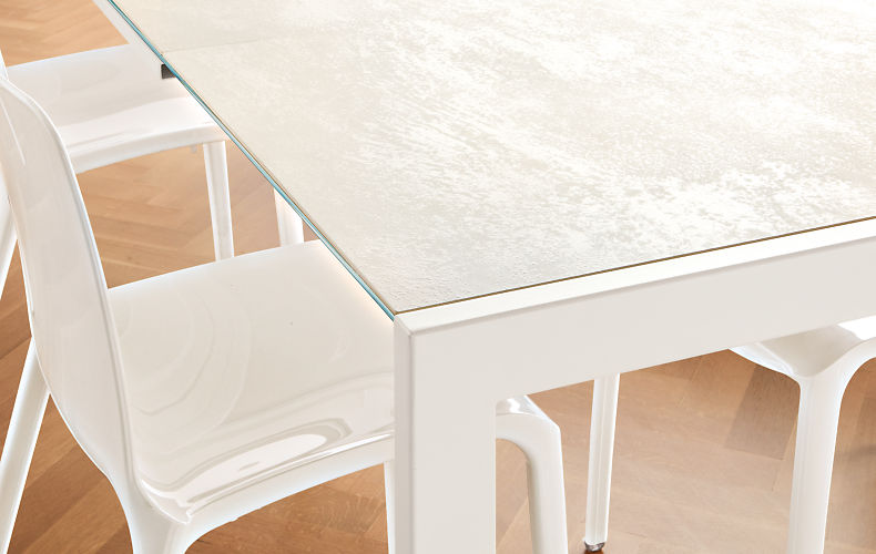 Friday Family-Friendly Find: Room & Board Opla Extension Table