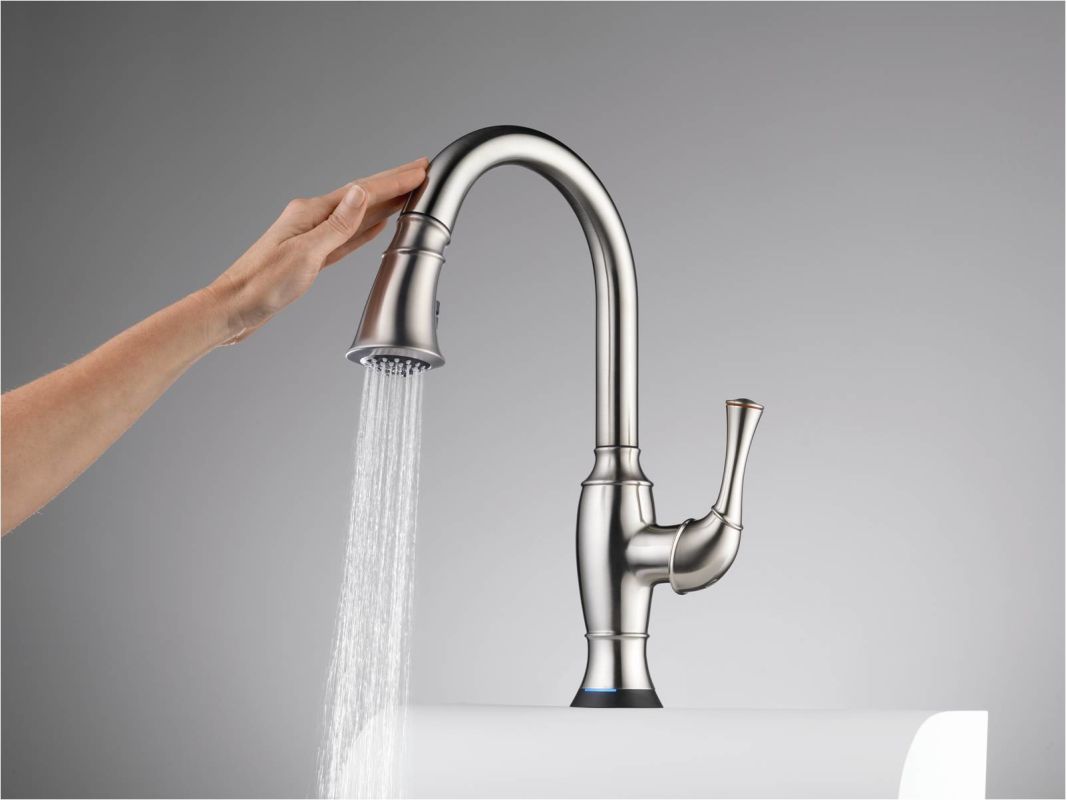 Friday Family-Friendly Find: Brizo Talo Brilliance SmartTouch Pull-Down Kitchen Faucet | Interiors for Families