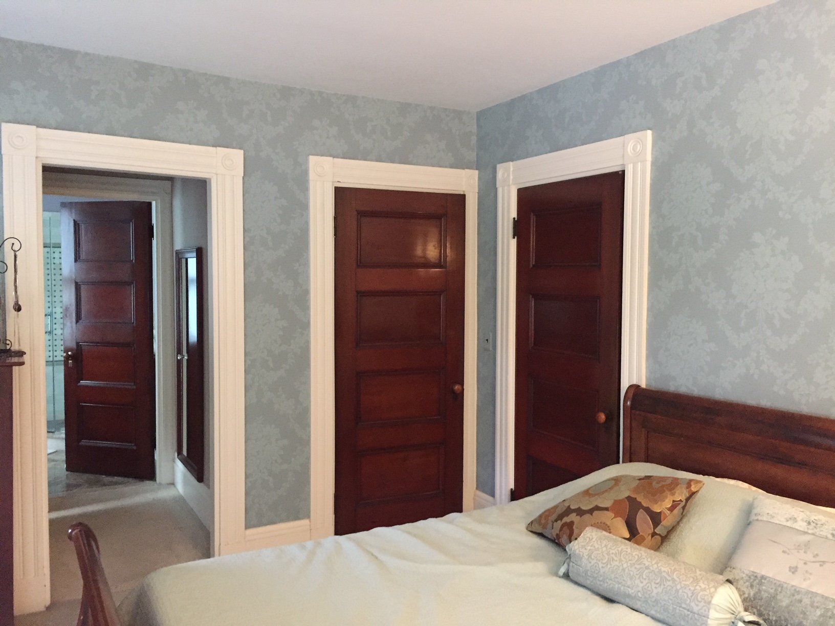 [BEFORE] Room Reveal: Fresh Victorian Master Bedroom | Kelly Rogers Interiors | Interiors for Families